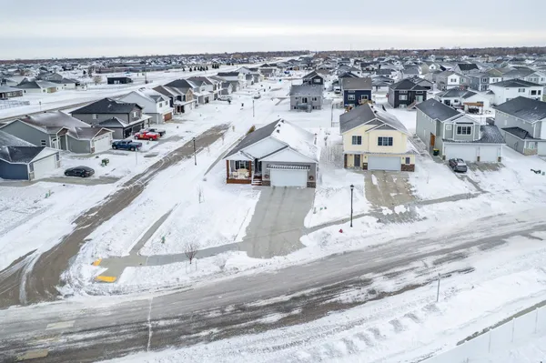 $430,000 | 5219 11th Street West, West Fargo, ND 58078