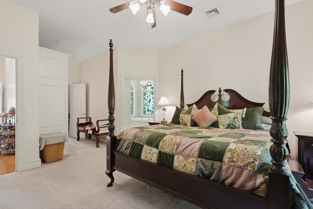 332 Division Road Dartmouth, MA 02748 - Photo 15 of 42 Gallery Image 15