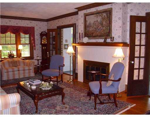 212 Hawthorne Road Springfield, OH 45504 - Photo 2 of 18 Gallery Image 2