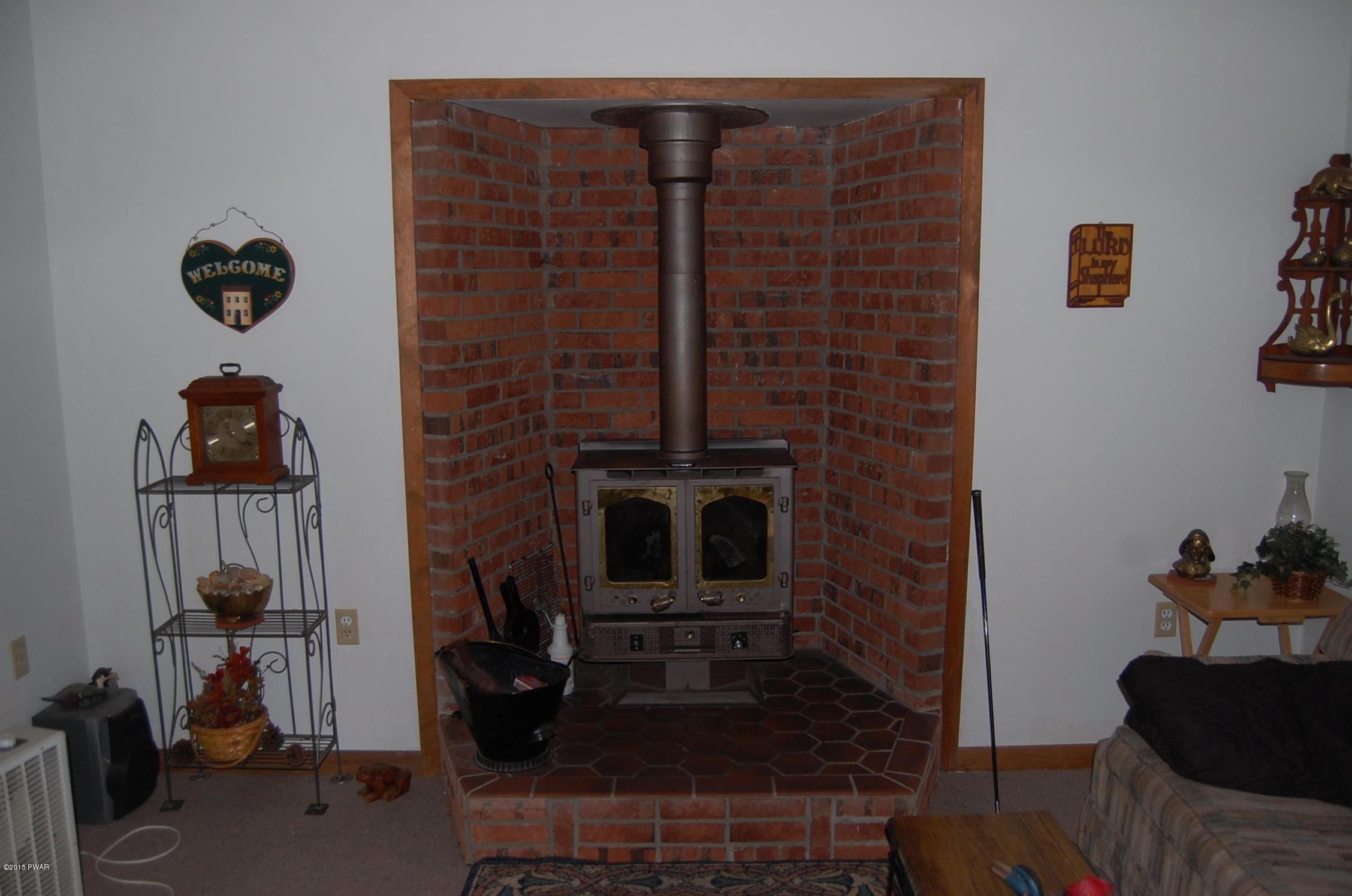 237 Fox Road Dingmans Ferry, PA 18328 - Photo 3 of 13