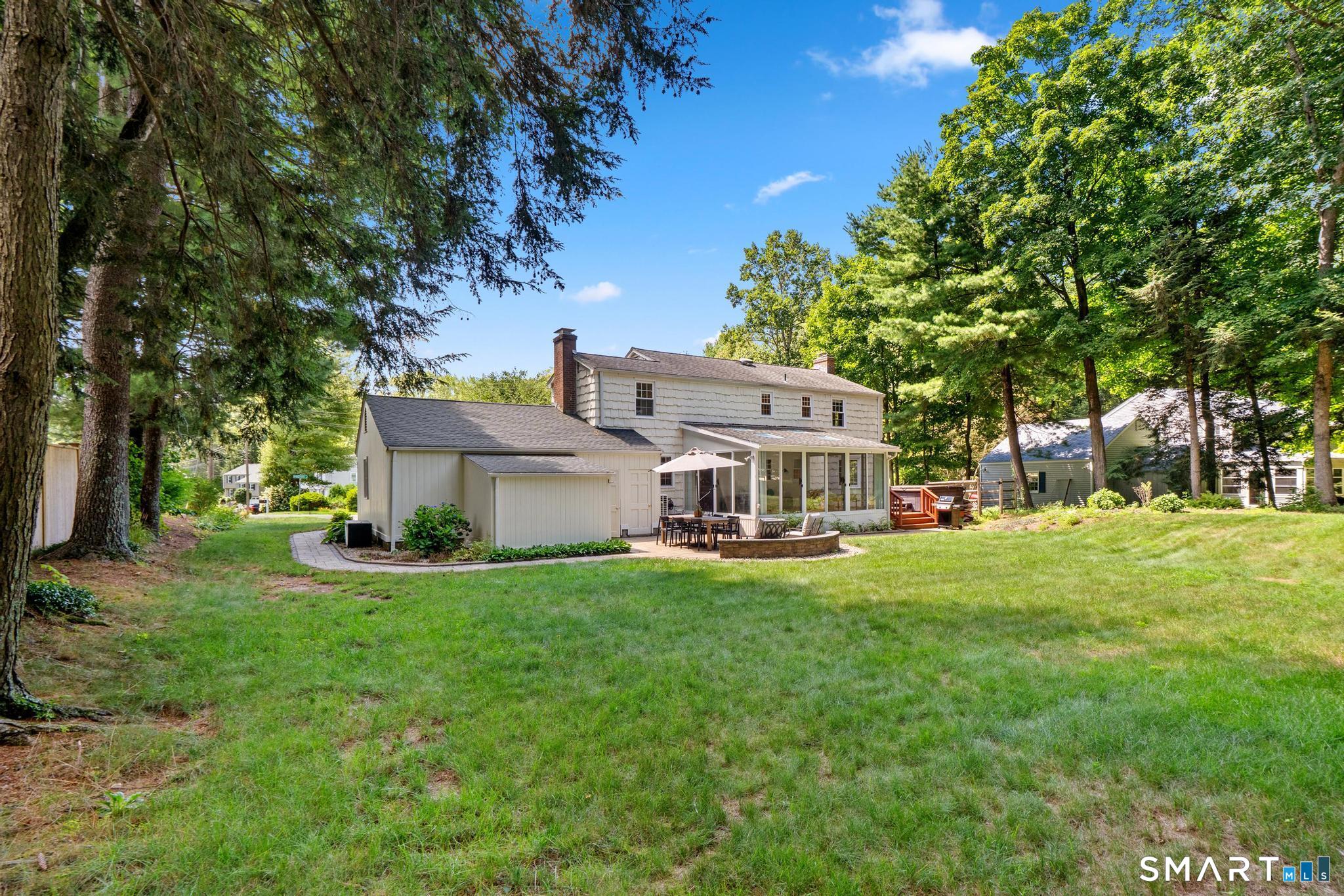 14 Richard Road Simsbury, CT 06070 - Photo 37 of 40 Large private backyard