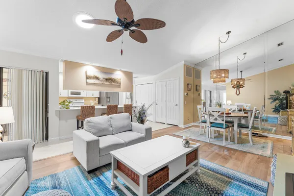 $320,000 | 6222 Southeast Monticello Terrace, Hobe Sound, FL 33455