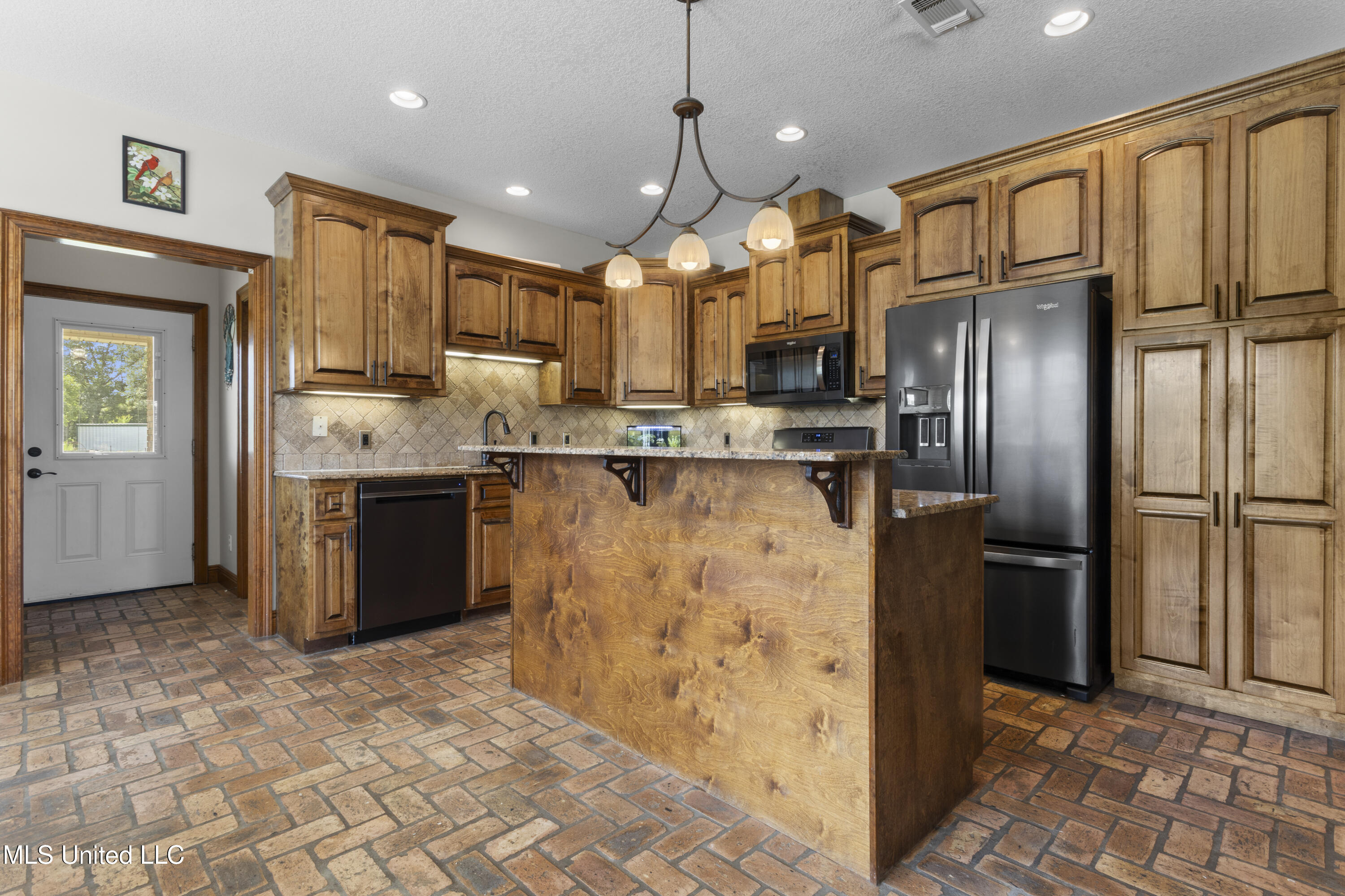 12219 County Farm Road Gulfport, MS 39503 - Photo 4 of 30 kitchen 014