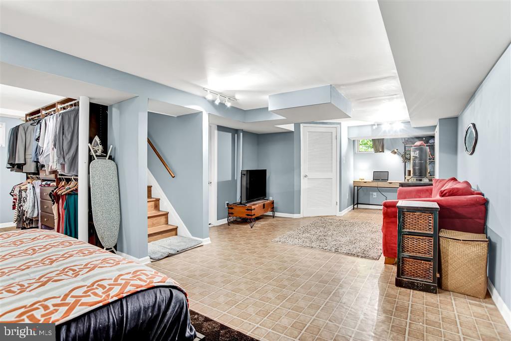 2710 Fenimore Road Silver Spring, MD 20902 - Photo 17 of 23 Gallery Image 17