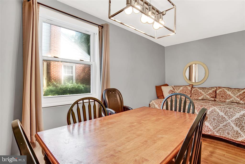 2710 Fenimore Road Silver Spring, MD 20902 - Photo 5 of 23 Gallery Image 5