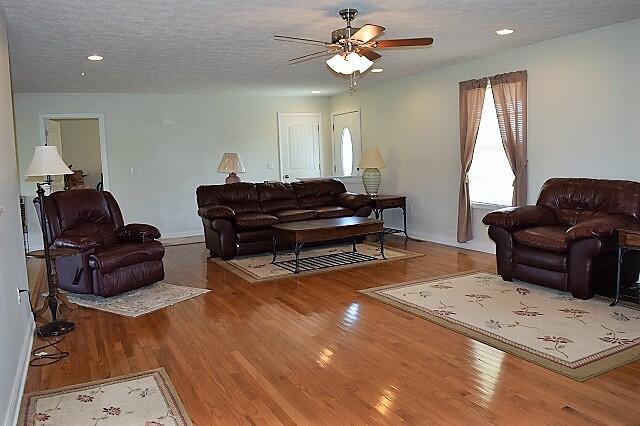 1000 Rice Road Morehead, KY 40351 - Photo 2 of 36 DSC_0503 (2)