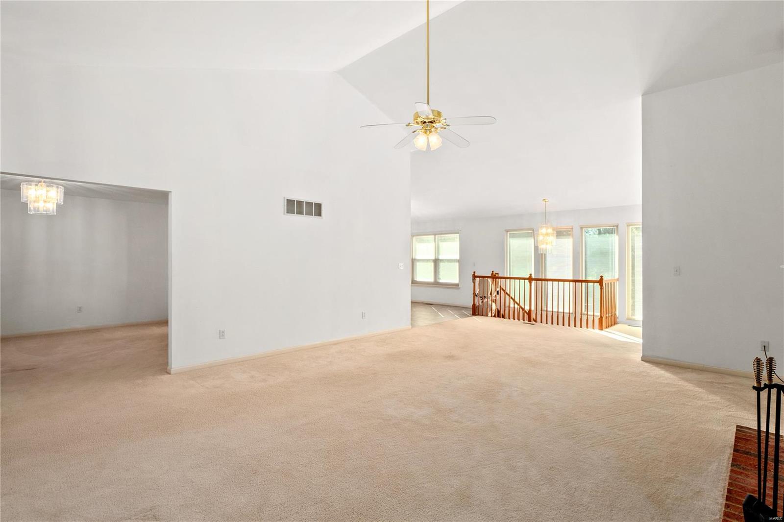433 Deer Creek Road O'Fallon, IL 62269 - Photo 12 of 37 Gallery Image 12