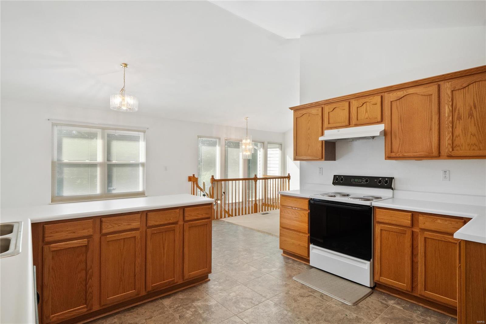 433 Deer Creek Road O'Fallon, IL 62269 - Photo 16 of 37 Gallery Image 16
