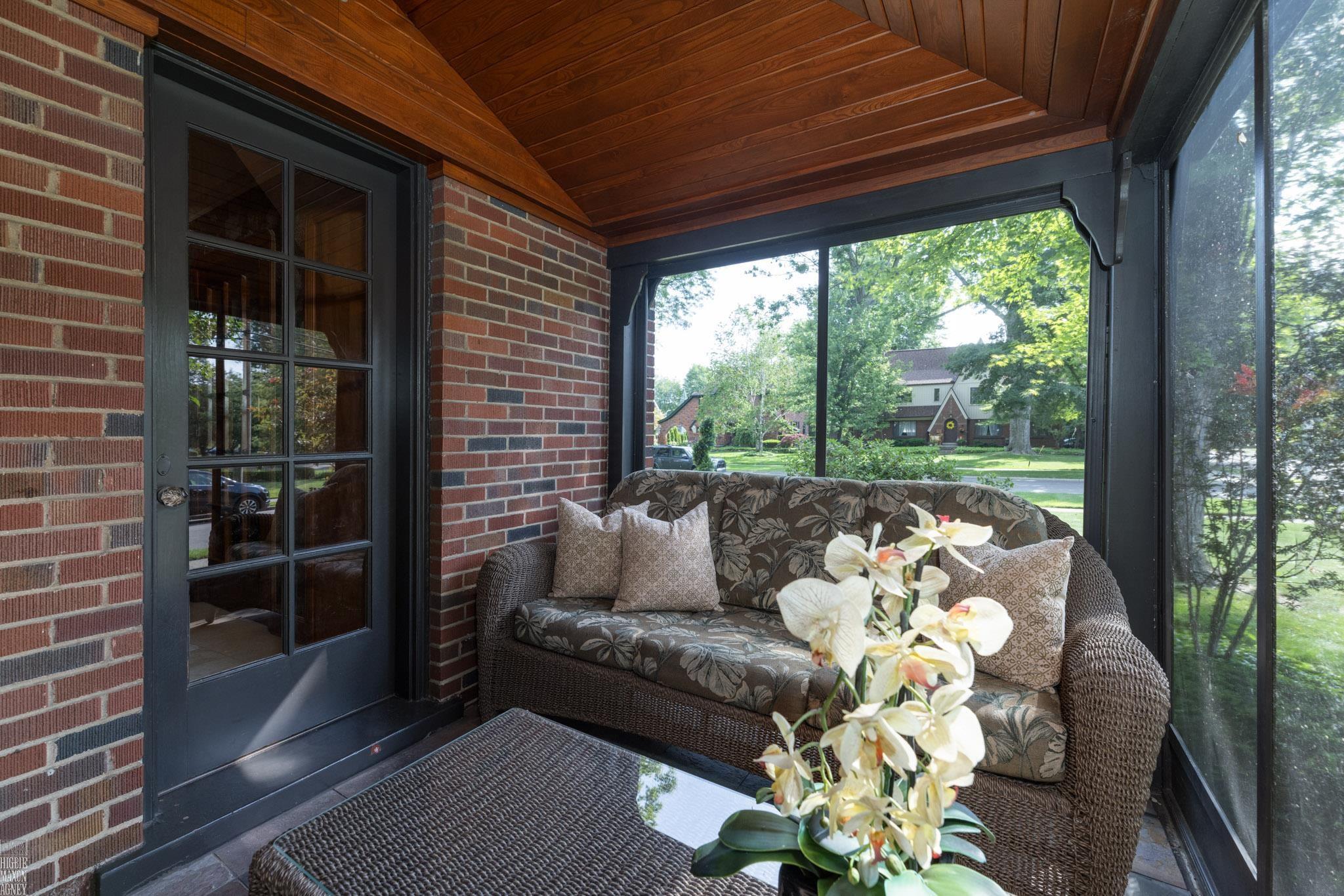 905 Pemberton Road Grosse Pointe Park, MI 48230 - Photo 21 of 34