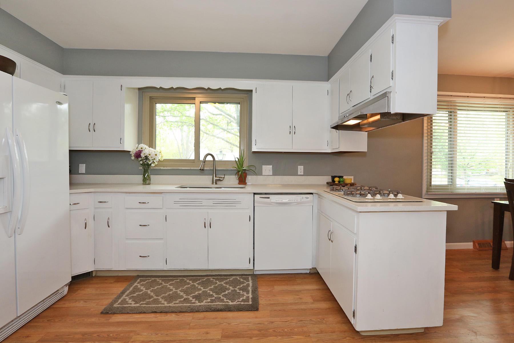 2893 North Star Road Columbus, OH 43221 - Photo 5 of 21 Gallery Image 5