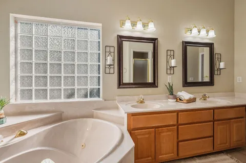 $745,000 | 300 Piney Creek Cove, Niceville, FL 32578
