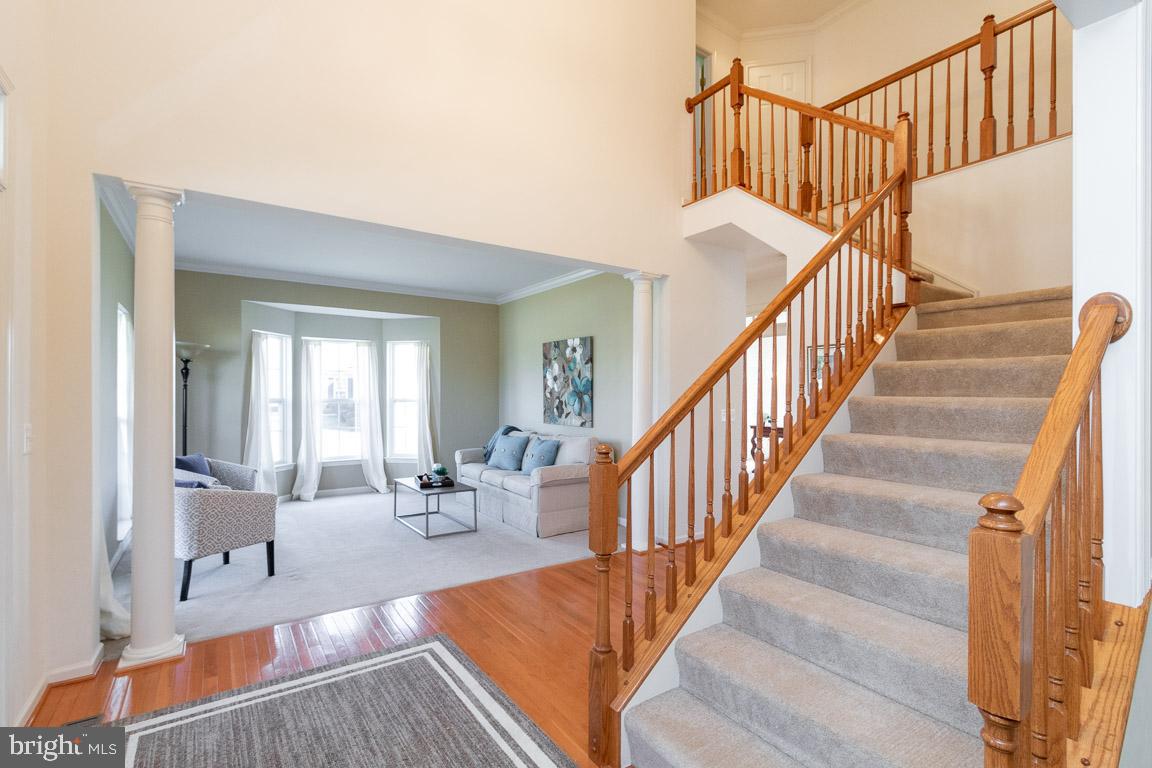 4623 Spring Run Road Warrenton, VA 20187 - Photo 2 of 53 Just the right size foyer columns to separate LR