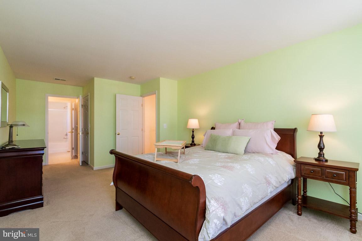 4623 Spring Run Road Warrenton, VA 20187 - Photo 30 of 53 Another spacious BR good closet space!