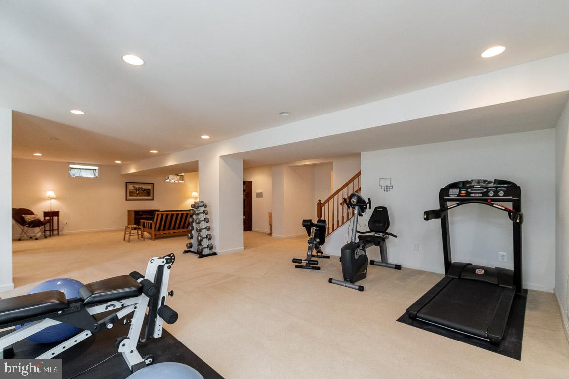 4623 Spring Run Road Warrenton, VA 20187 - Photo 47 of 53 Bring your great imagination for this great room