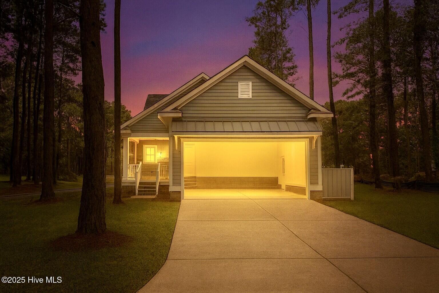 9148 East Lake Road Calabash, NC 28467 - Photo 10 of 25 Exterior Garage
