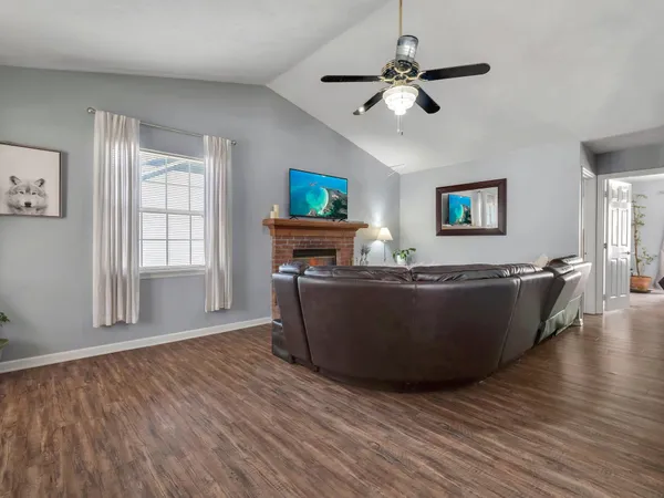 $1,900 | 1572 Cinnamon Bear Circle, Tallahassee, FL 32311