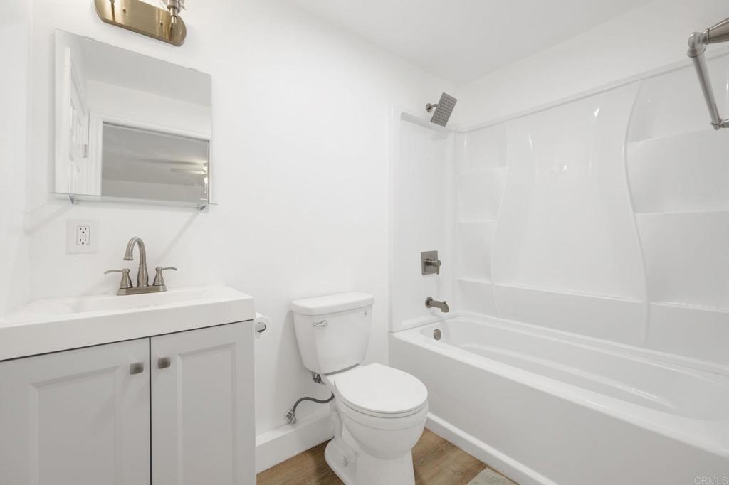 536 Hampton Road Burbank, CA 91504 - Photo 33 of 42 a bathroom with a sink toilet and shower