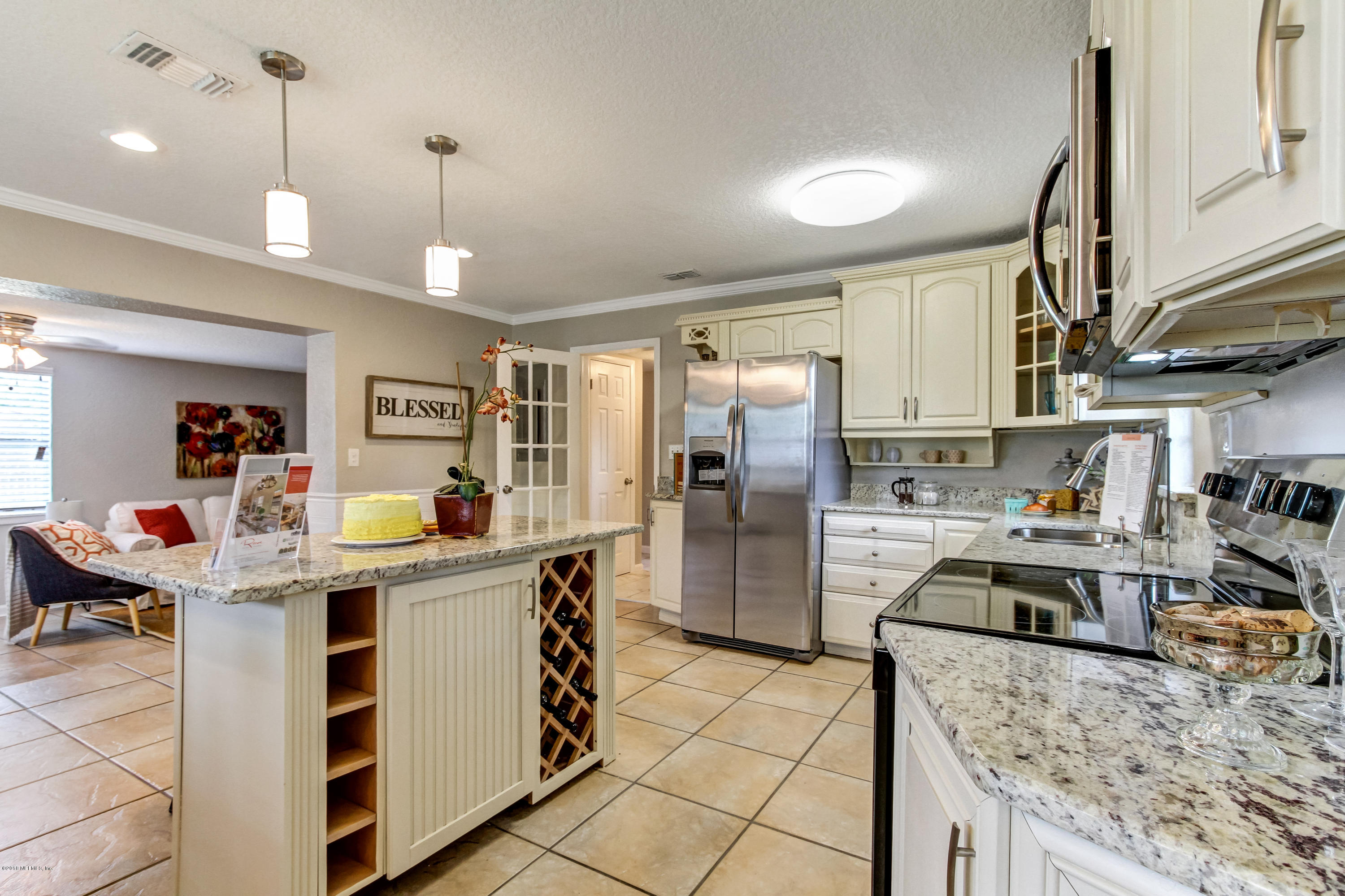 2586 Peach Drive Jacksonville, FL 32246 - Photo 11 of 32 Kitchen