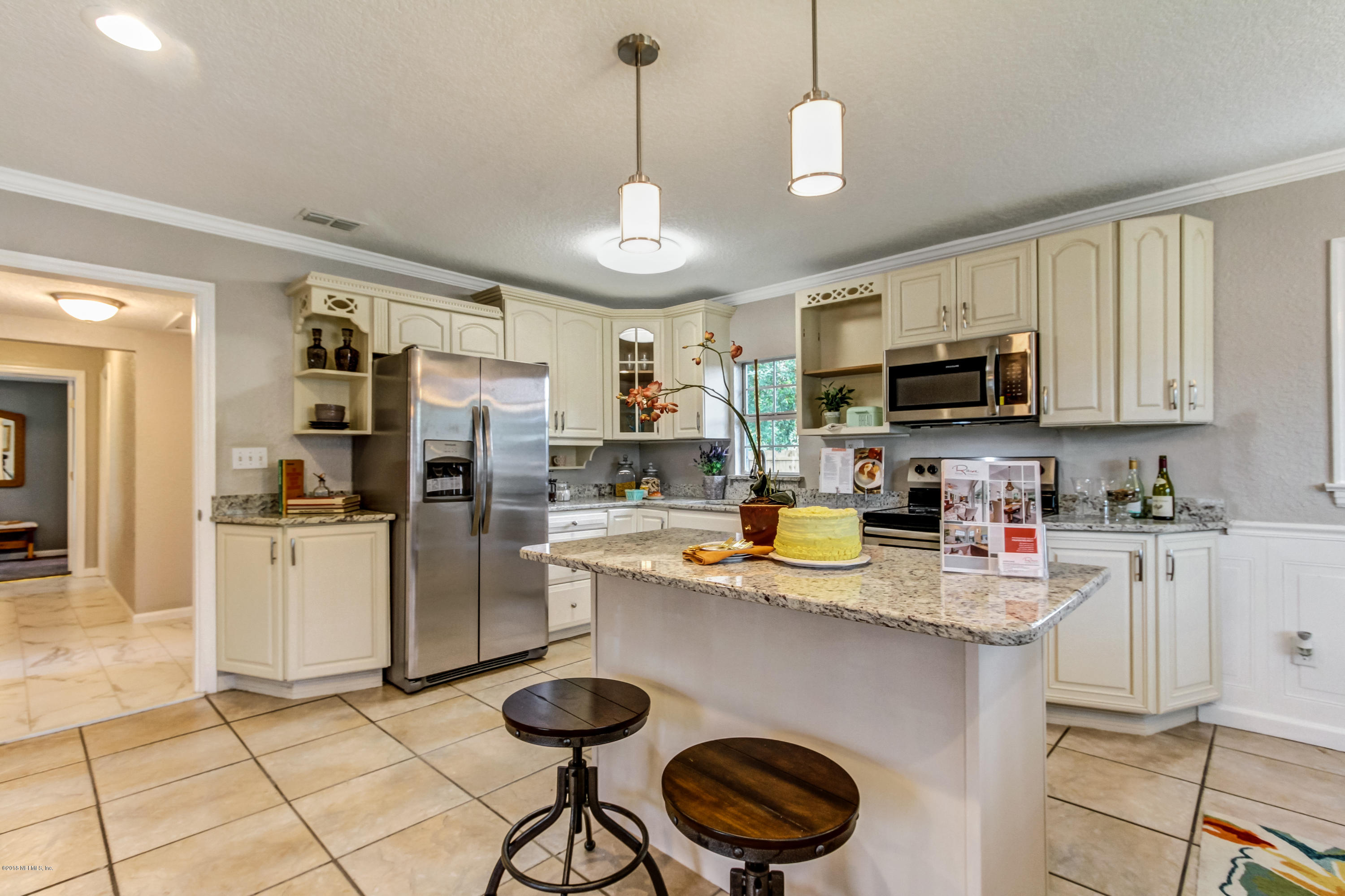 2586 Peach Drive Jacksonville, FL 32246 - Photo 12 of 32 Cooking Island