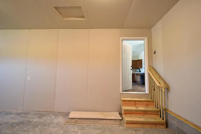 $324,900 | 2031 East 20th Street, Zumbrota, MN 55992