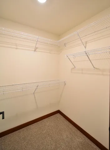 $324,900 | 2031 East 20th Street, Zumbrota, MN 55992