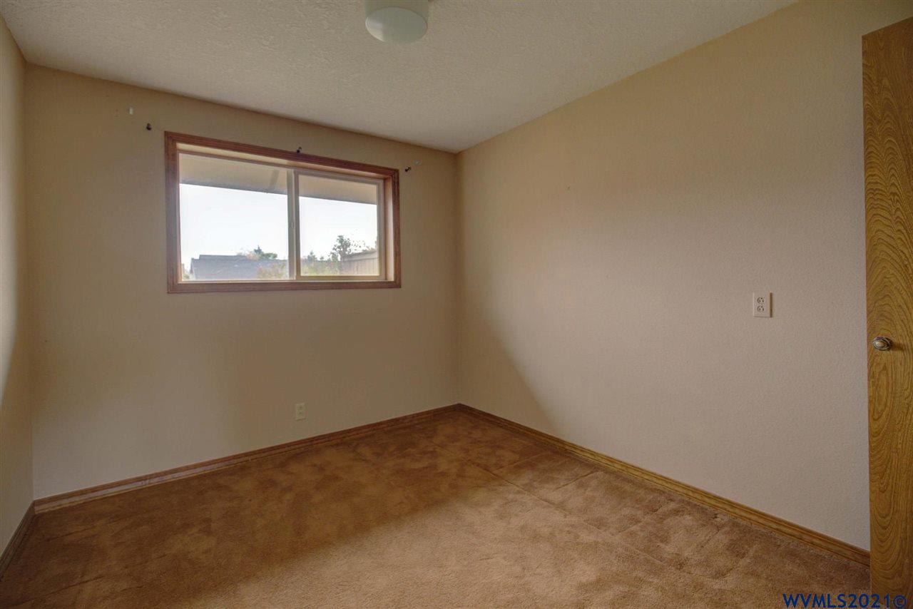 1420 Rafael Street North Keizer, OR 97303 - Photo 21 of 30 Gallery Image 21