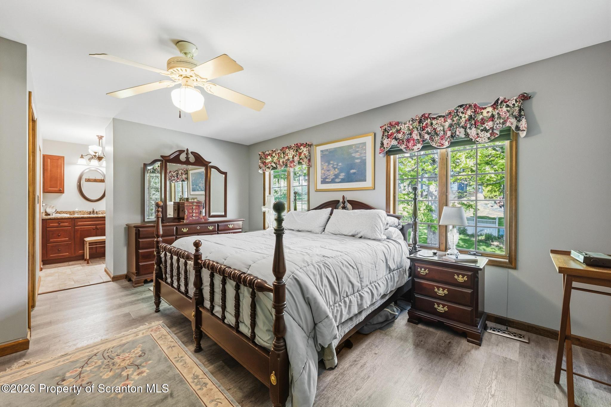 1307 Oakmont Road Clarks Summit, PA 18411 - Photo 14 of 53 DSC_2659-2