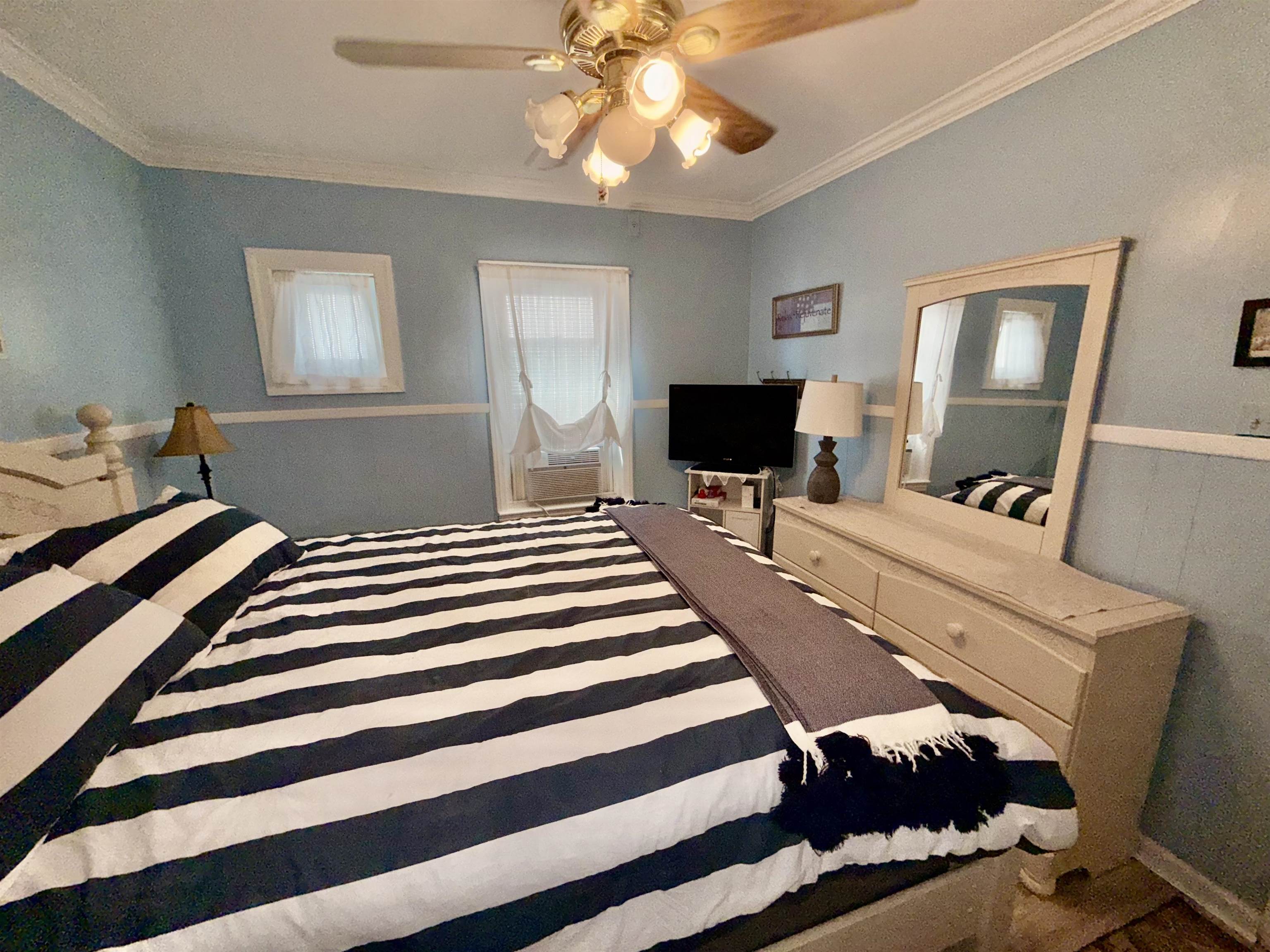 302 East Buttercup Road, Unit 6 Wildwood Crest, NJ 08260 - Photo 17 of 19