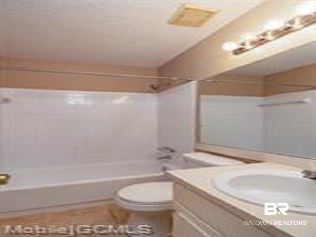 964 Dickenson Avenue Mobile, AL 36609 - Photo 10 of 12