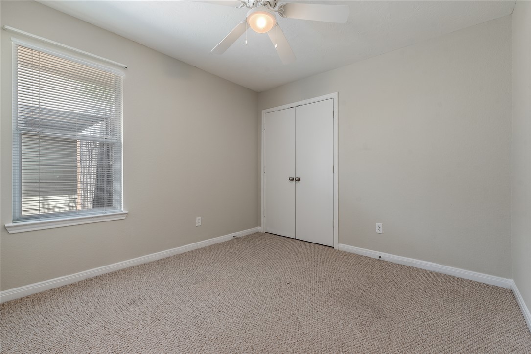 1033 Fallbrook Loop College Station, TX 77845 - Photo 11 of 16