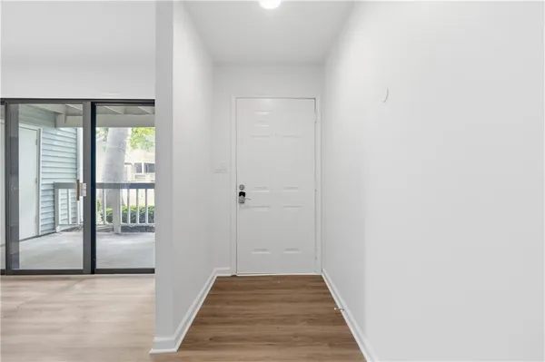 $165,000 | 8810 West 106th Terrace, Overland Park, KS 66212