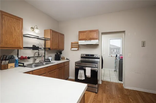 $215,000 | 214 East 13th Street, Higginsville, MO 64037