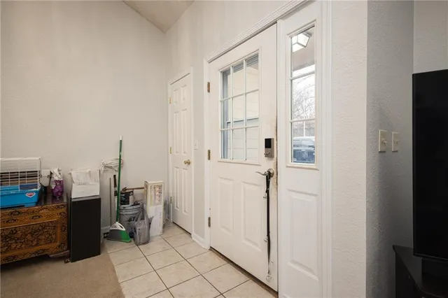 $215,000 | 214 East 13th Street, Higginsville, MO 64037