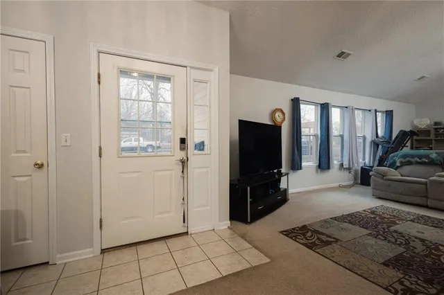 $215,000 | 214 East 13th Street, Higginsville, MO 64037