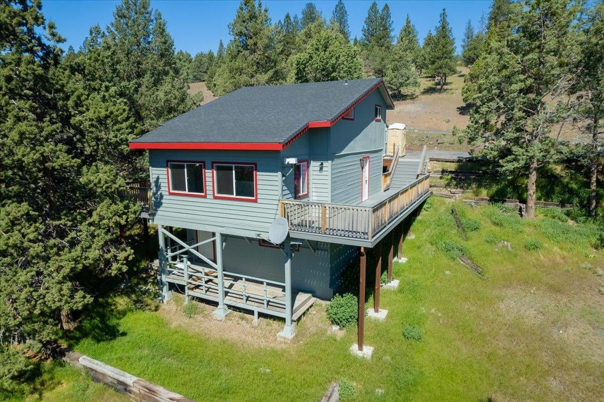 5407 Stag Mountain Road Weed, CA 96094 - Photo 2 of 33 Gallery Image 2