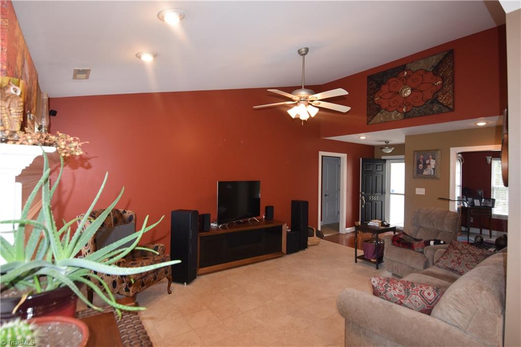9568 Oakbrook Ridge Rural Hall, NC 27045 - Photo 7 of 16