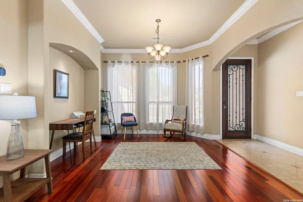 $650,000 | 141 County Road 6869, Natalia, TX 78059