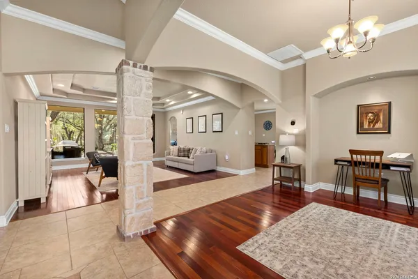 $650,000 | 141 County Road 6869, Natalia, TX 78059