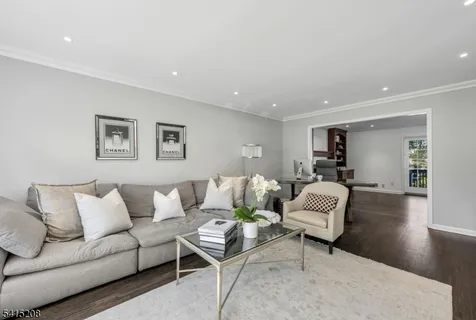 $1,585,000 | 1 Morningside Drive, Livingston, NJ 07039