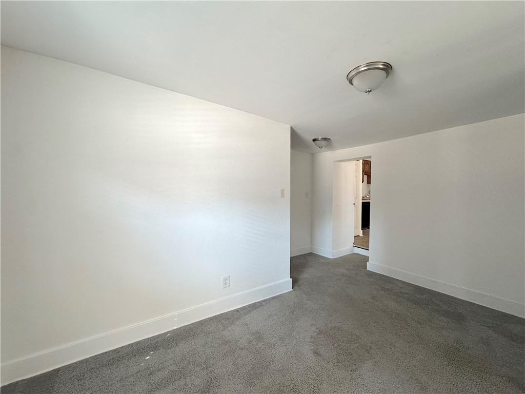 30 South 13th Street Pittsburgh, PA 15203 - Photo 10 of 13 a view of a room