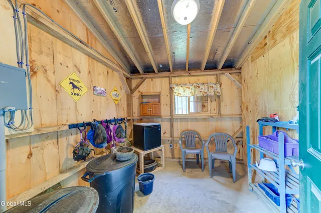 $399,999 | 203 Columbia Road, Root, NY 12166