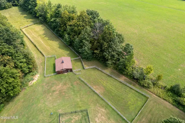 $399,999 | 203 Columbia Road, Root, NY 12166