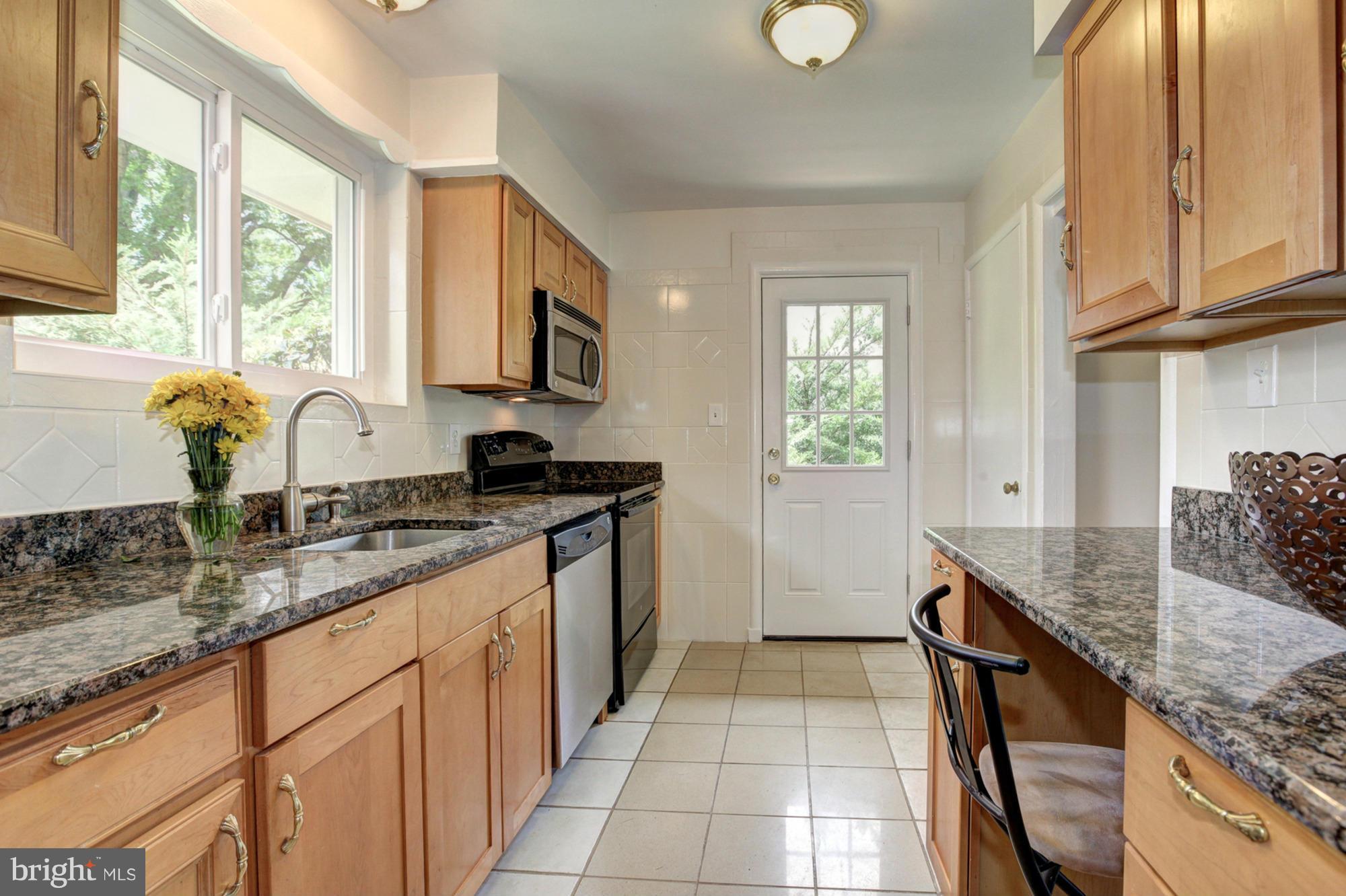 1714 Belvedere Boulevard Silver Spring, MD 20902 - Photo 9 of 26 Kitchen