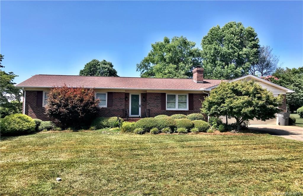 930 Coventry Road Kannapolis, NC 28081 - Photo 2 of 18 Gallery Image 2