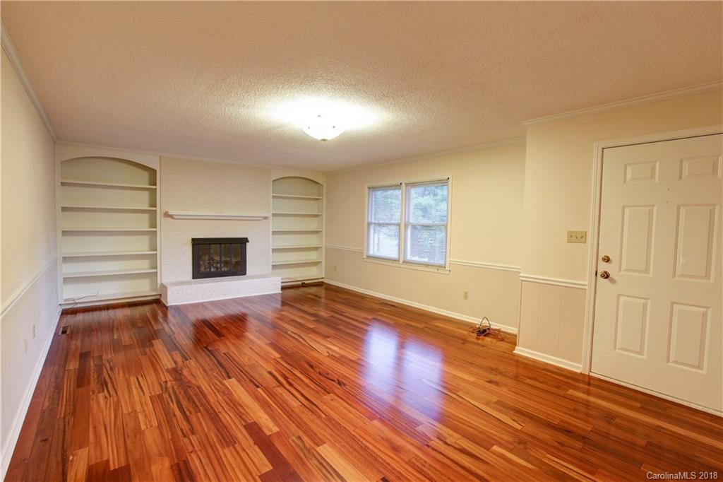 930 Coventry Road Kannapolis, NC 28081 - Photo 5 of 18 Gallery Image 5
