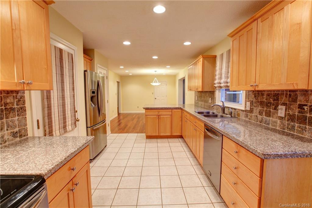 930 Coventry Road Kannapolis, NC 28081 - Photo 9 of 18 Gallery Image 9