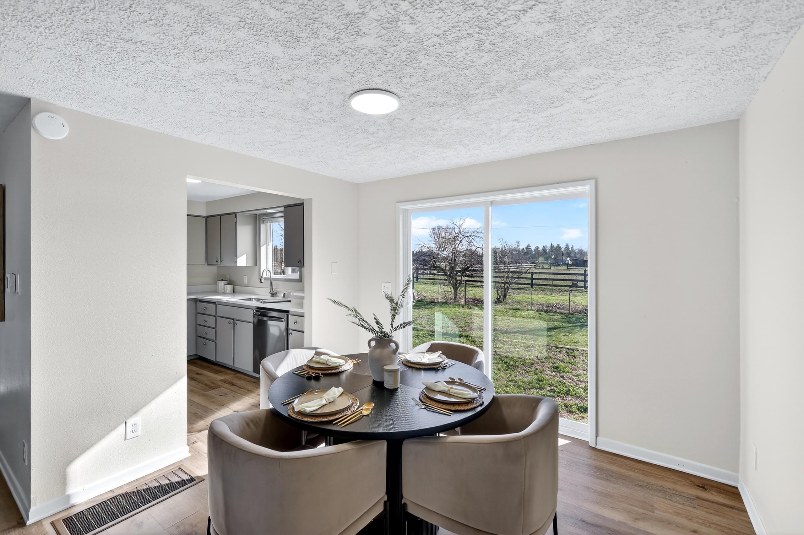 5204 North Chase Road Newman Lake, WA 99025 - Photo 13 of 50