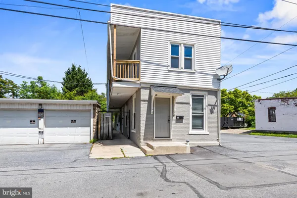 $900 | 531 Walton Street, Unit 2, Lebanon, PA 17042