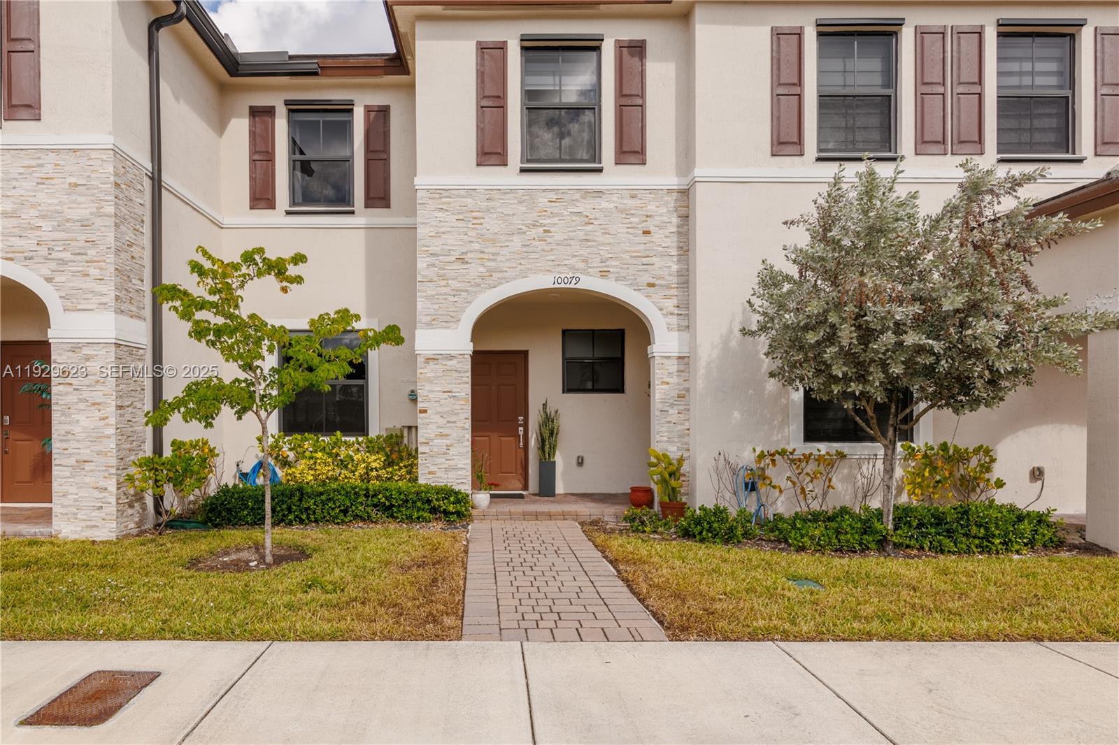 10079 Southwest 228th Terrace, Unit 10079 Miami, FL 33190 - Photo 3 of 38