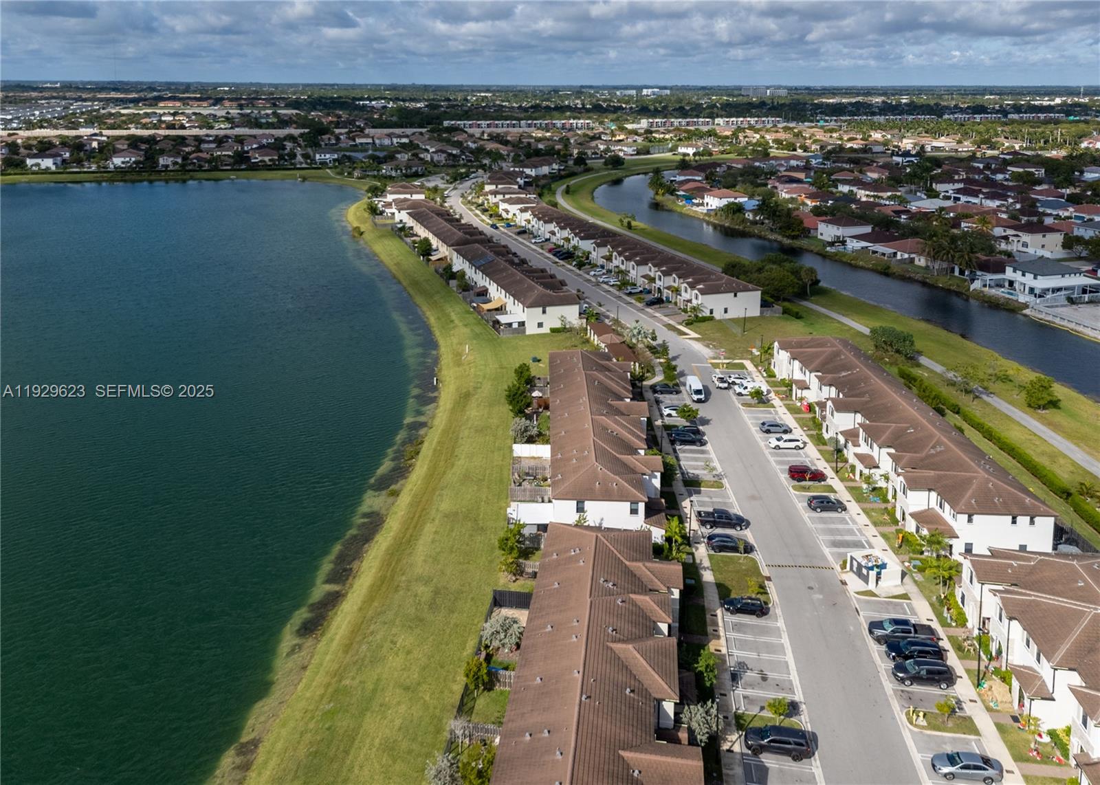 10079 Southwest 228th Terrace, Unit 10079 Miami, FL 33190 - Photo 37 of 38